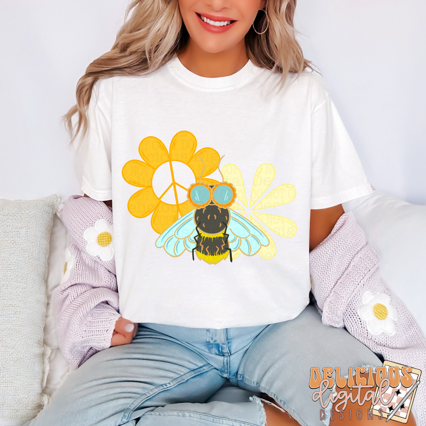 GROOVY BEE | Digital Download | PNG